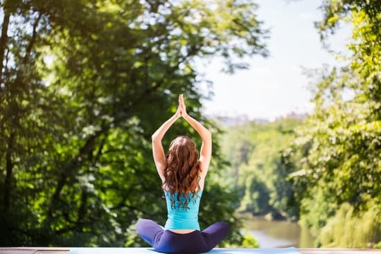 Come Lavorare Nel Turismo Facendo Yoga Anandi